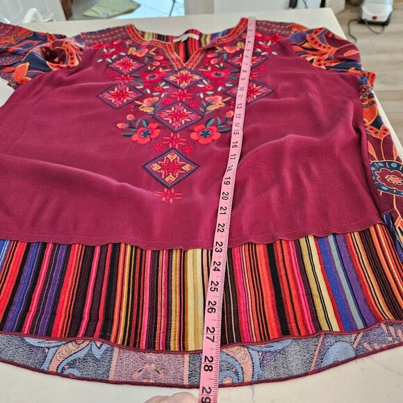 John Mark Top Large Boho Embroidered Floral Burgundy Artsy - Picture 9 of 12
